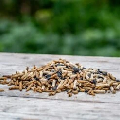 Premium Proteinreicher Insekten-Mix 2,5 Kg 8 Premium Proteinreicher Insekten-Mix 2,5 Kg -Vogel Futter Geschaft 109950119 jvg 1052